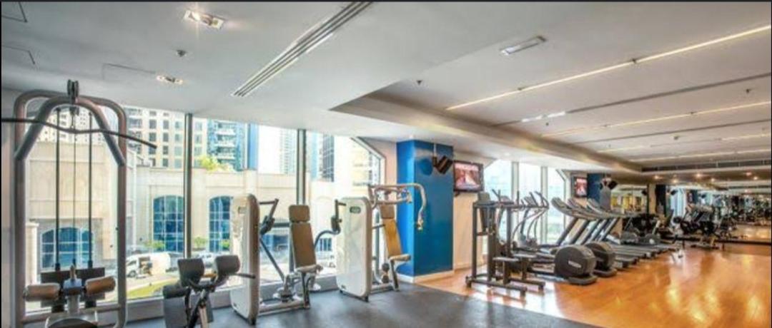 Apartment White Sage Spacious 1br At Marina Promenade